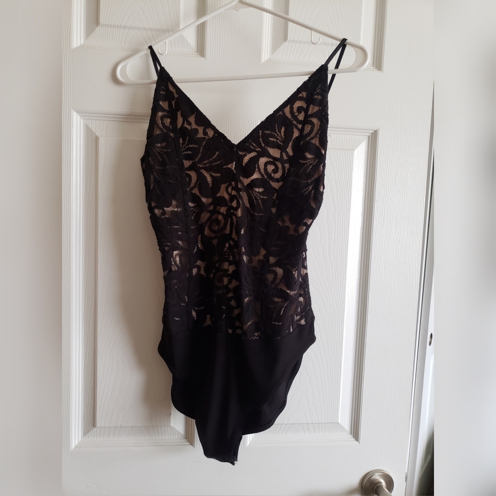 Lace top cheeky bodysuit M
